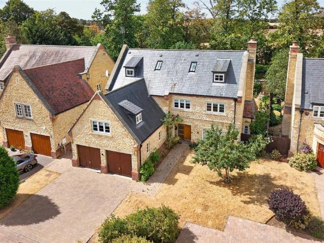 House for sale in Hackleton, Horton