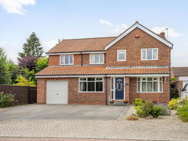 House for sale in Sutton Upon Derwent, York