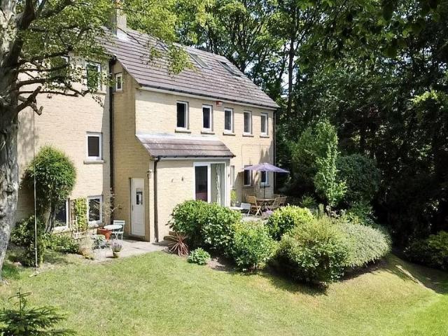House for sale in Lascelles Hall, Kirkburton