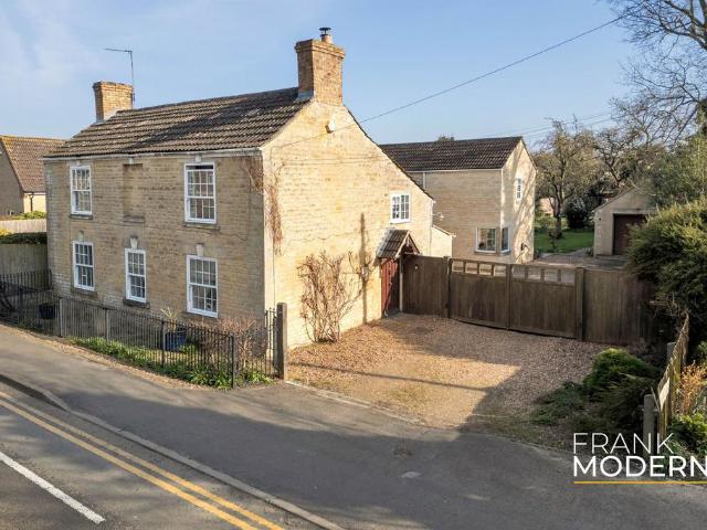 House for sale in Barholm, Lincolnshire