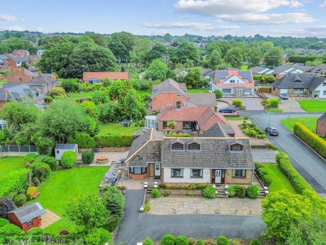 House for sale in Chadwick Green, St Helens