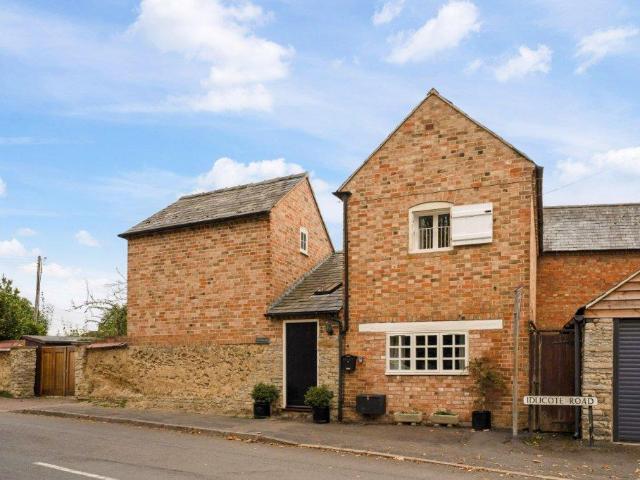 House for sale in Newbold on Stour, Alderminster