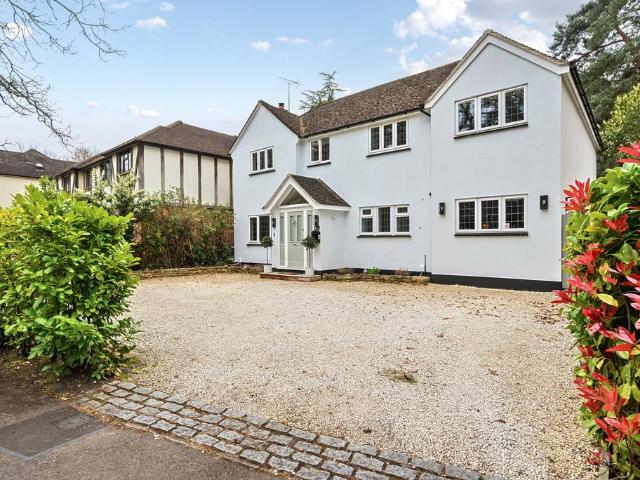 House for sale in Sheerwater, Woking