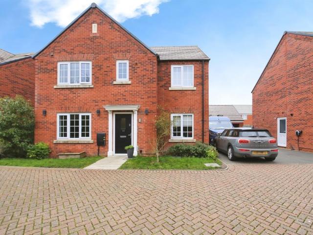 House for sale in Hampton Gardens, Peterborough