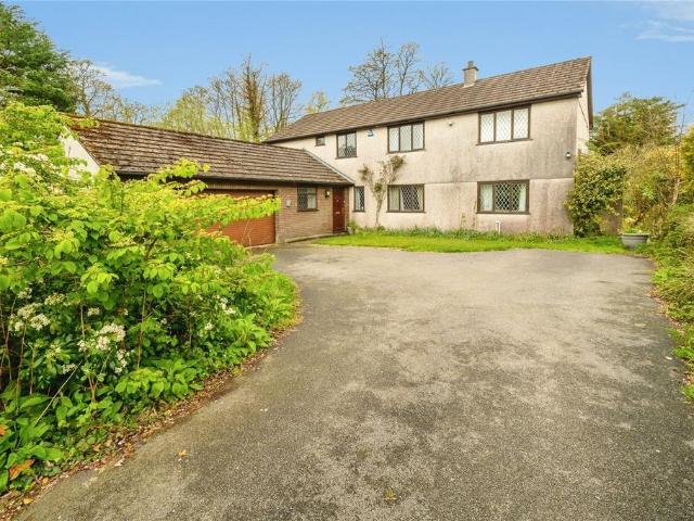 House for sale in St Neot, Cornwall