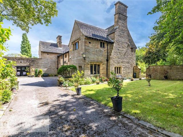 House for sale in Milnshaw, Backburn