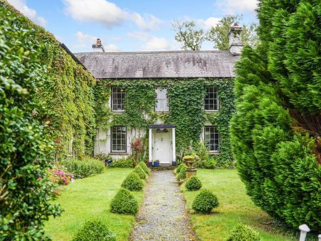 House for sale in Llanafan, Wales
