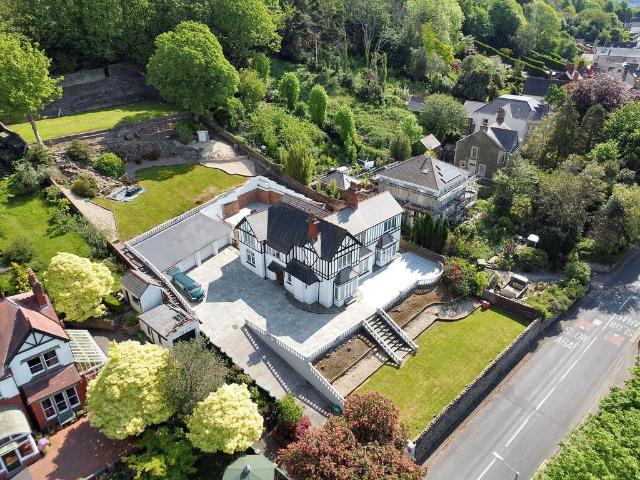 House for sale in Baglan, Aberavon