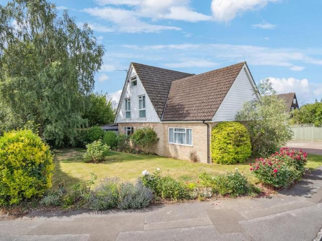 House for sale in Penn, Knotty Green