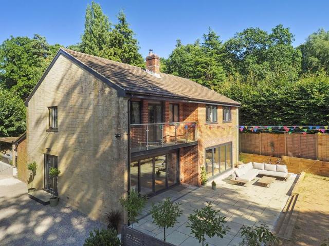 House for sale in Bolton Low Houses, Hampshire