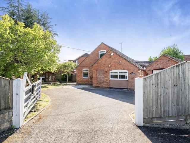 House for sale in West Monkton, Somerset