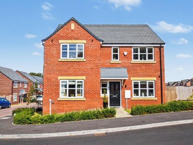 House for sale in West Yorkshire
