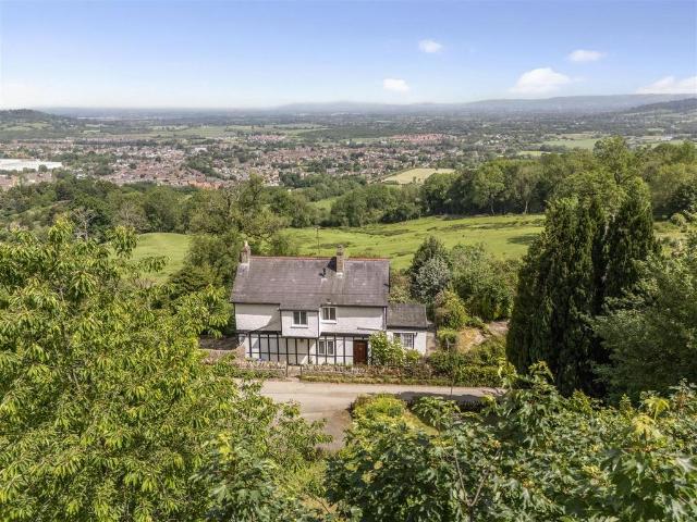 House for sale in Cooper's Hill, Tewkesbury