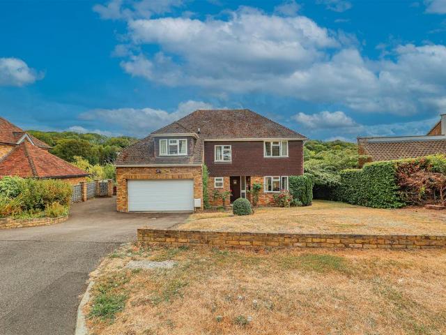 House for sale in Pouchen End, Hertfordshire