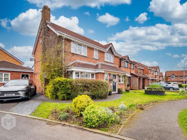 House for sale in Ringley, Lee Bank