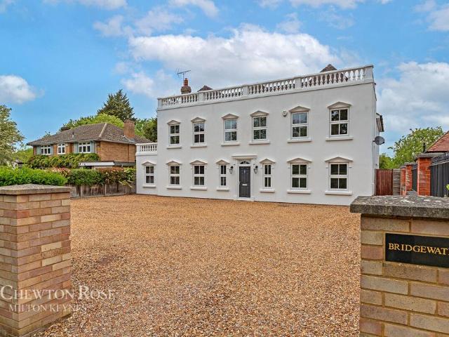 House for sale in Bedford