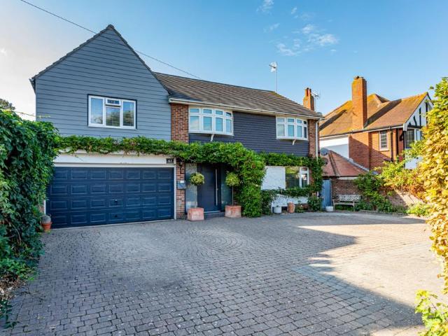 House for sale in Acol, Kent