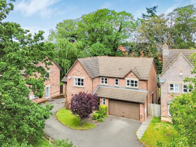 House for sale in Stonehouse, School House