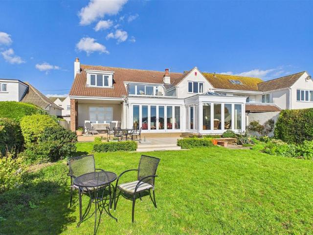 House for sale in Clevedon, North Somerset