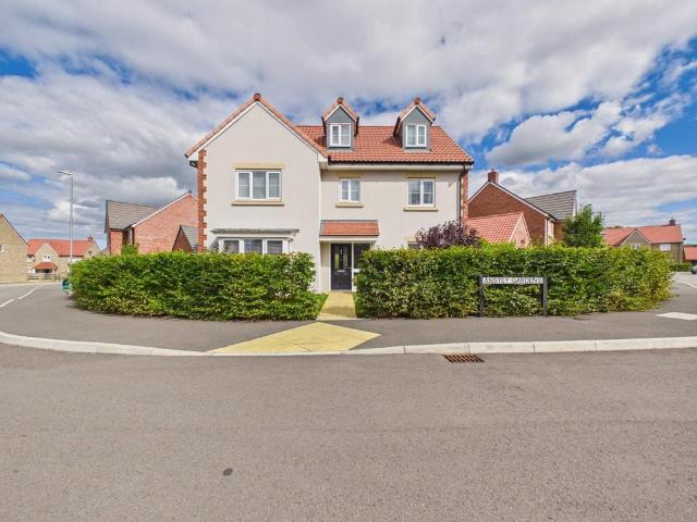 House for sale in Falfield