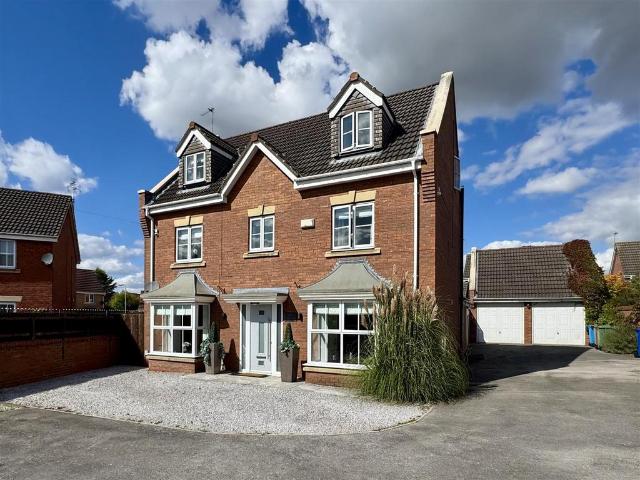 House for sale in Elloughton-cum-Brough, Brough