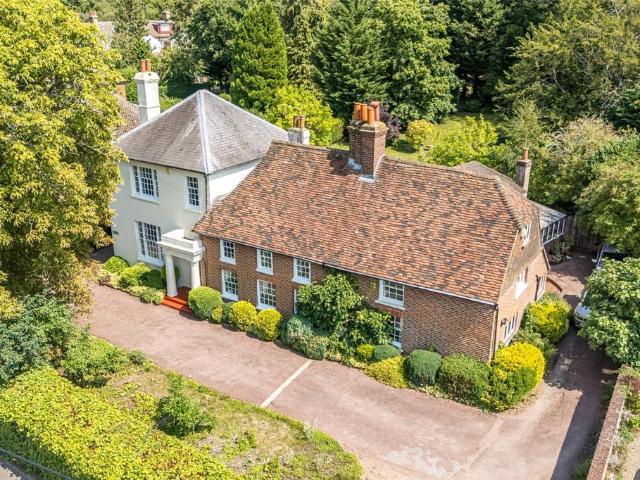 House for sale in Greater London