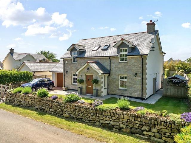 House for sale in Breage, Cornwall