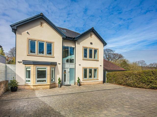 House for sale in Stumperlowe, Fulwood