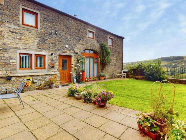 House for sale in Northowram, Calderdale