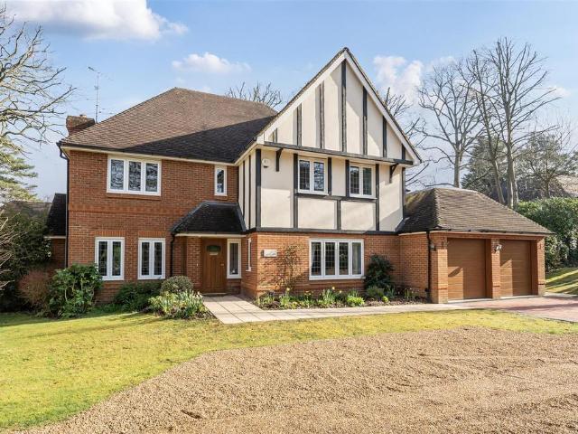 House for sale in Heatherside, Heol-las