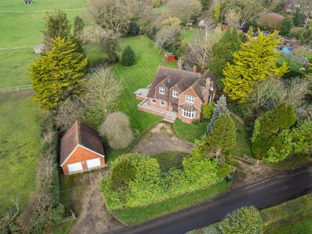 House for sale in Old Wives Lees, Bridgefield
