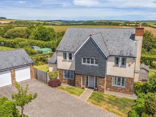 House for sale in Strode, Devon