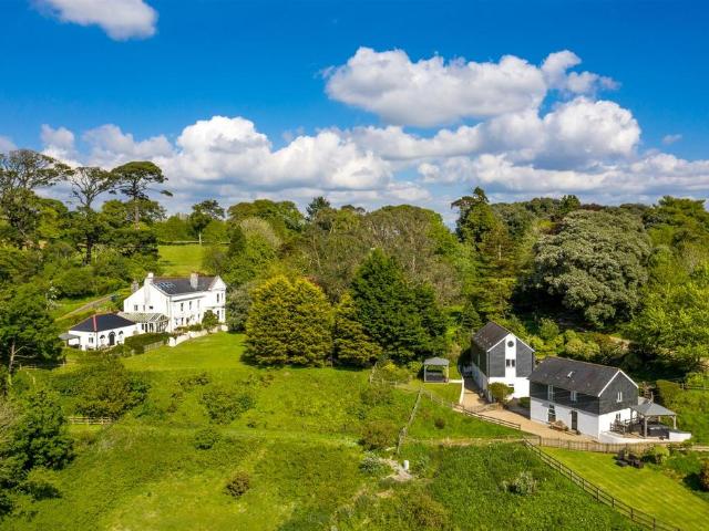 House for sale in Pillaton, Cornwall