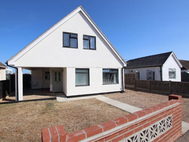 House for sale in Holland-on-Sea, Dale Hill