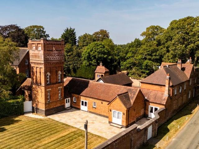 House for sale in Beamhurst, Staffordshire
