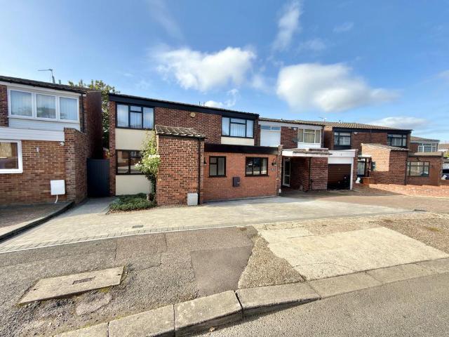 House for sale in London Borough of Harrow, Greater London