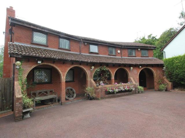 House for sale in Markland Hill, Lee Bank