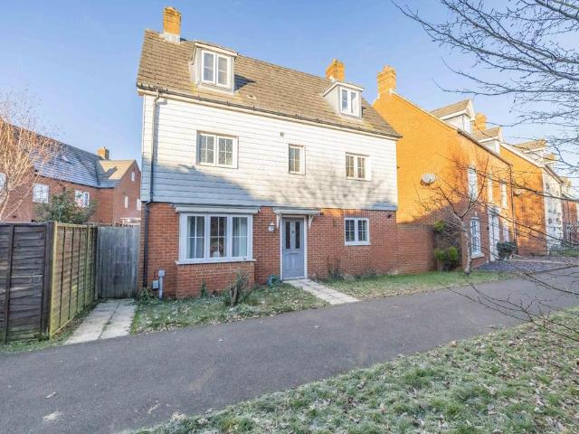 House for sale in Cheeseman's Green, Bridgefield