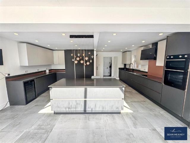 House for sale in South Mimms and Ridge, Hertfordshire