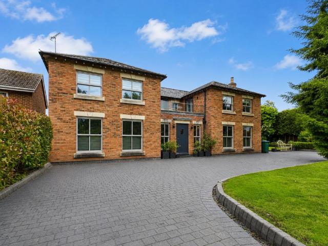 House for sale in Egginton, East Midlands