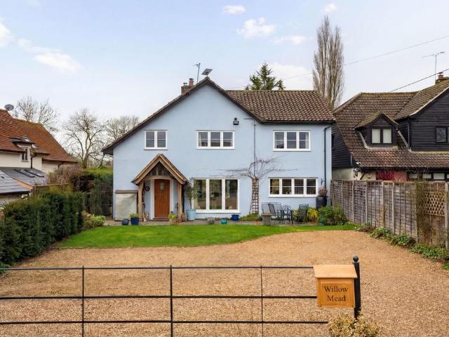 House for sale in Duton Hill, Essex