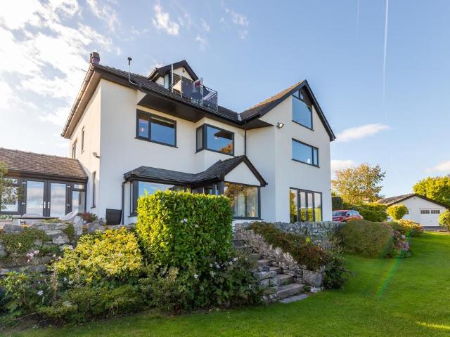 House for sale in Grange-over-sands