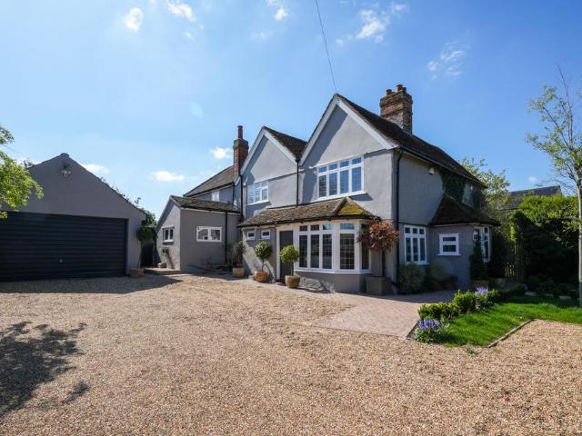House for sale in Duton Hill, Essex