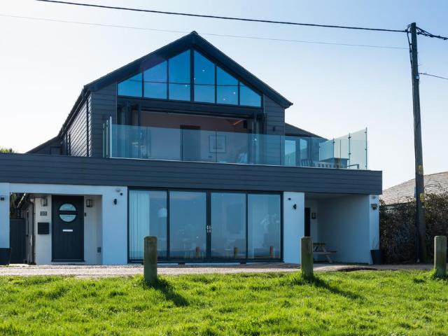 House for sale in Mariner's View, The Bridge