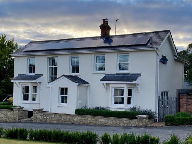 House for sale in Sherington