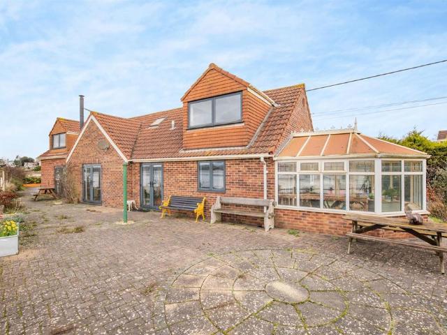 House for sale in Exton, Budlake