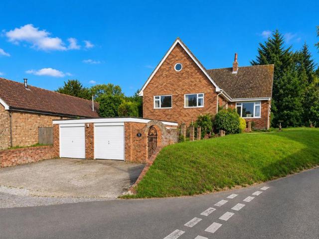 House for sale in Ash, Kent