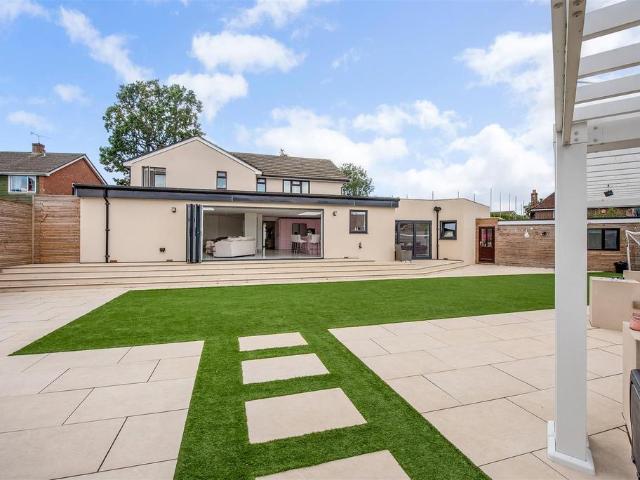 House for sale in Spring Vale, Hampshire