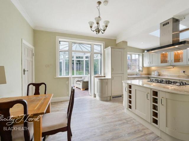 House for sale in Royal Borough of Greenwich, Greater London