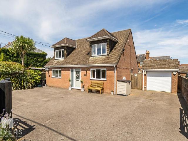 House for sale in Sturminster Marshall